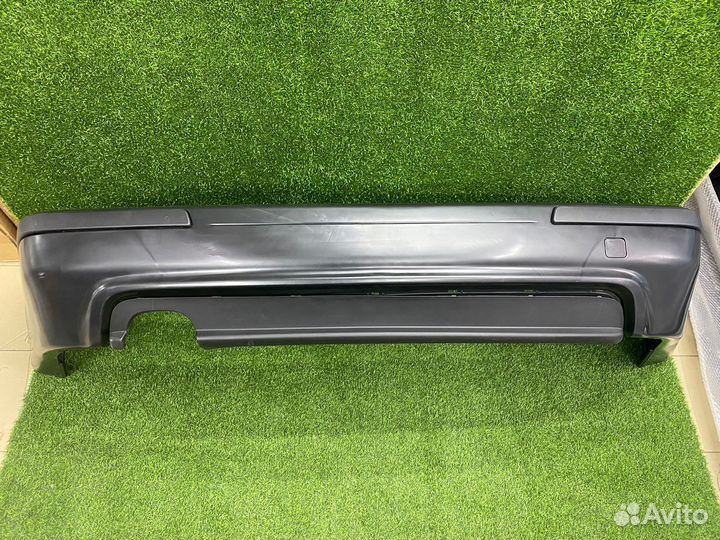 Задний бампер BMW E39 под окрас