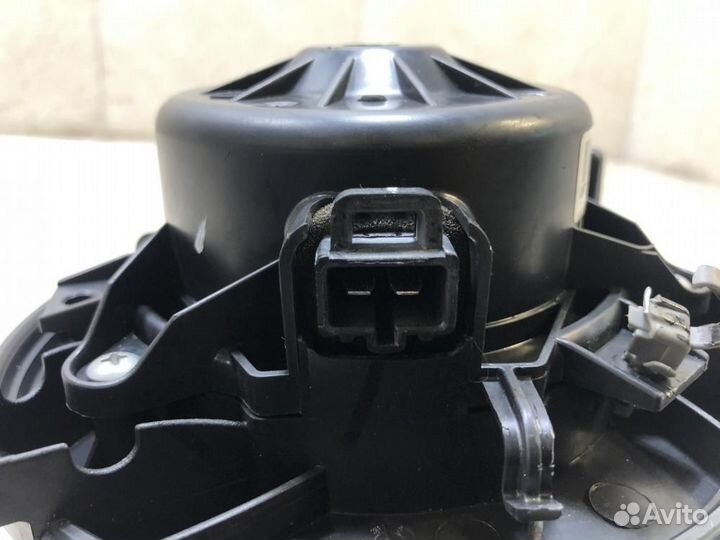 Моторчик отопителя Chevrolet Cruze J300