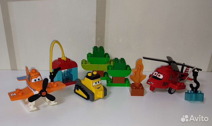 Lego Duplo много