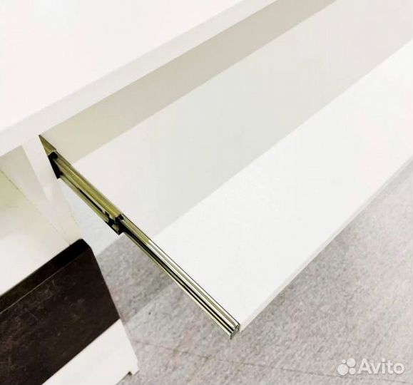 Стол компьютерный. Бесплатная доставка