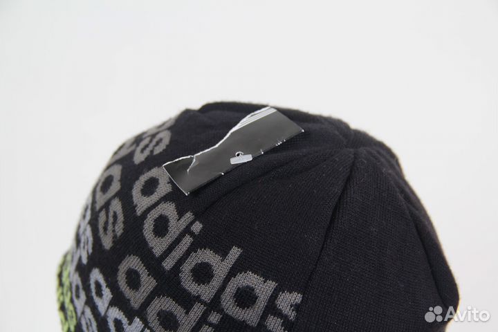 Adidas новая шапка