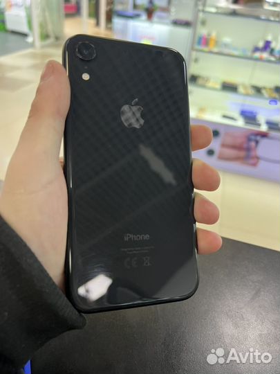 iPhone Xr, 64 ГБ