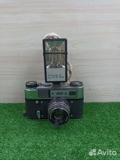 Л) Плёночный фотоаппарат фед-5В
