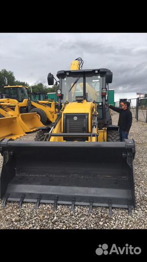 Экскаватор погрузчик