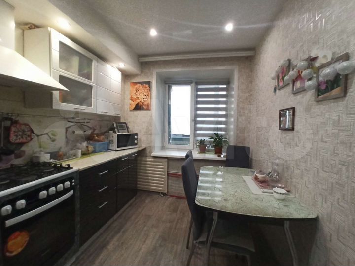 2-к. квартира, 48,3 м², 8/9 эт.