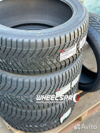 Yokohama BluEarth Winter V905 275/40 R21 и 315/35 R21