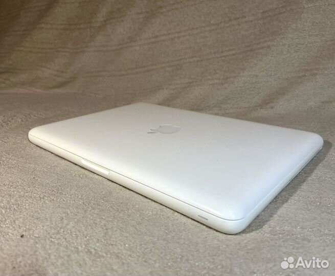 MacBook 13 2010 A1342