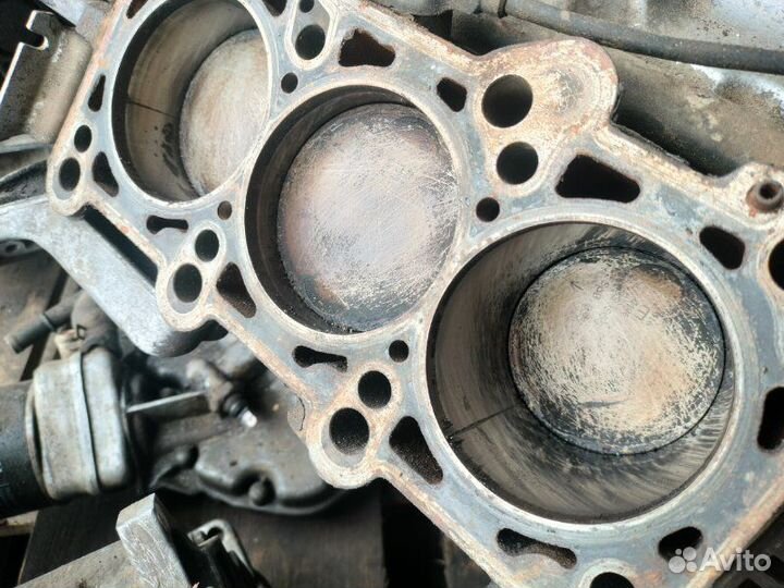 Блок двигателя Audi A6 C5 ALG 1998