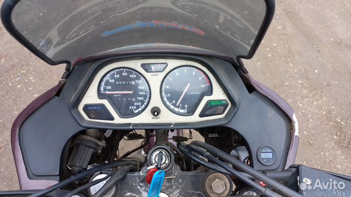 Продаётся эндуро Yamaha Super Tenere XTZ750