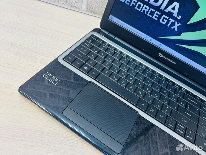 Быстрый Acer Intel Pentium/GeForce 820M/Ram 8/SSD1