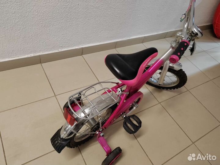 Велосипед четырехколесный