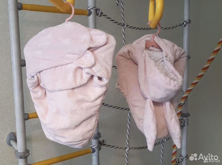 Комплект на выписку для двойни