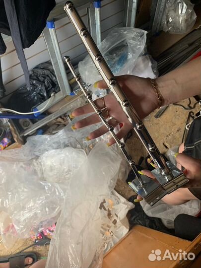 Вешалка настенная