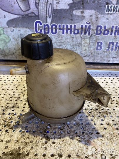 Бачок расширительный Renault Logan
