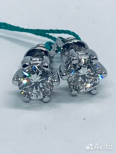 Золотые новые пусеты с брил.1,11 ct (сертификат)