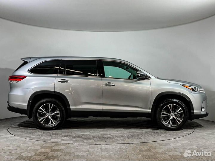 Toyota Highlander 3.5 AT, 2018, 74 986 км