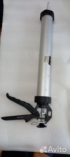 Пистолет лоя герметика