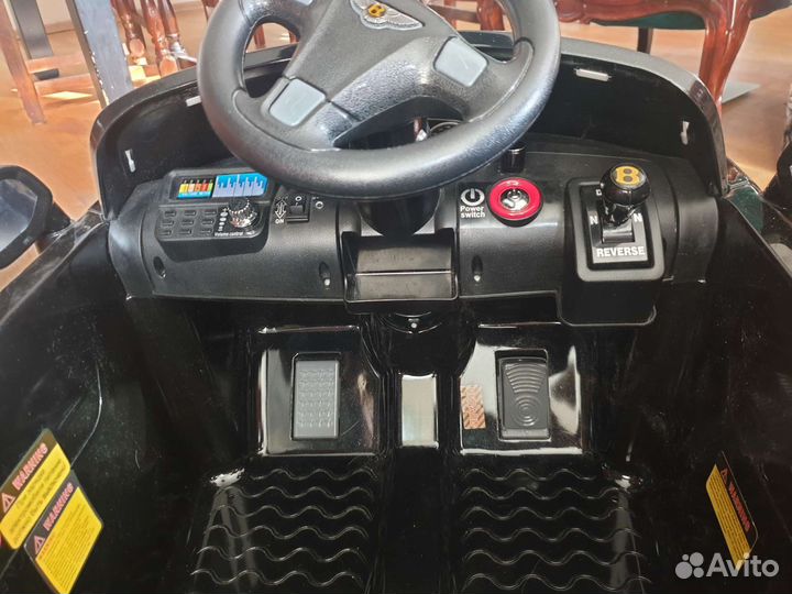 Детский электромобиль Bentley бу