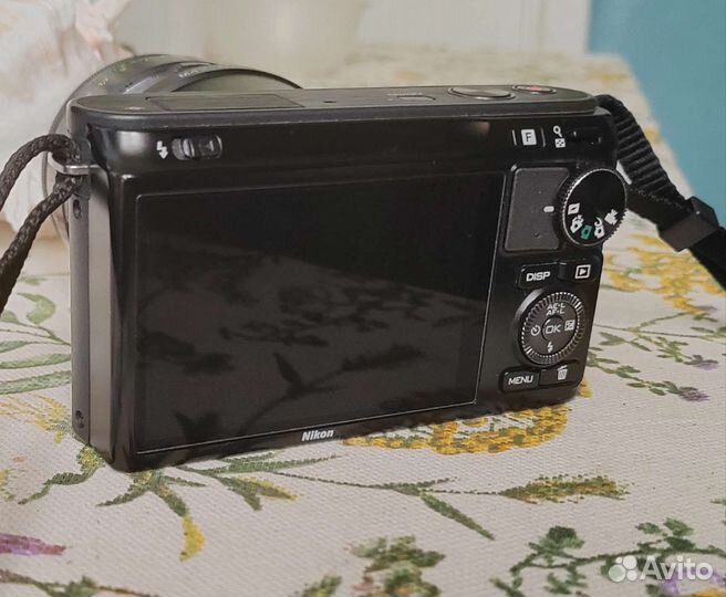 Фотоаппарат Nicon 1 j2