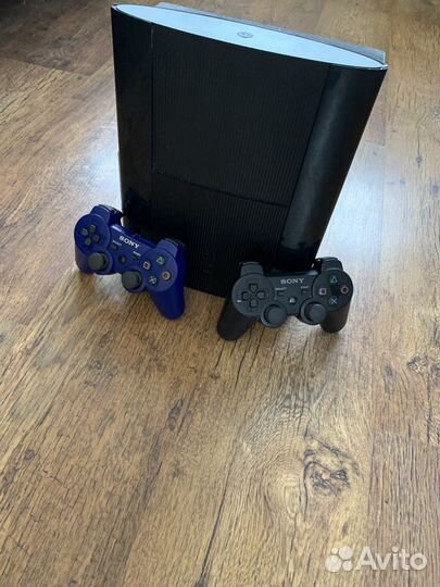 Sony PlayStation 3 + 70 Игр