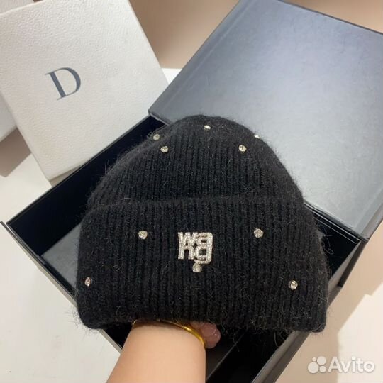 Шапка Alexander Wang