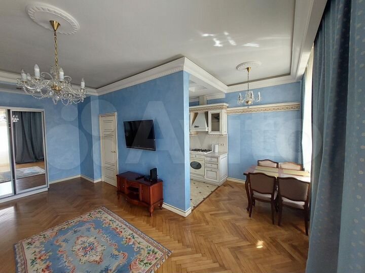 2-к. квартира, 58 м², 5/8 эт.