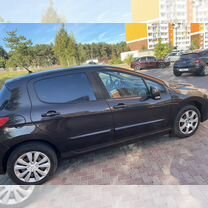 Peugeot 308 1.6 MT, 2012, 256 127 км, с пробегом, цена 515 000 руб.