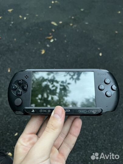 Sony PSP e1008