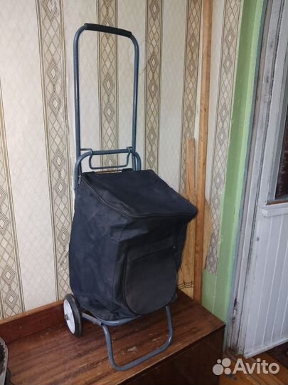 Тележка для покупок для людей в возрасте