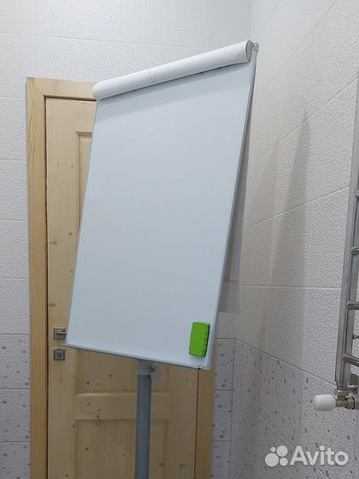 Флипчарт, магнитная доска на колесиках