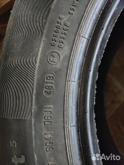 Continental ContiPremiumContact 5 225/60 R17 99V