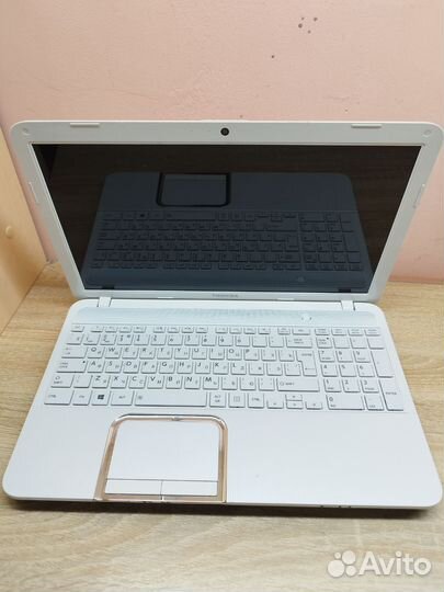Ноутбук Toshiba
