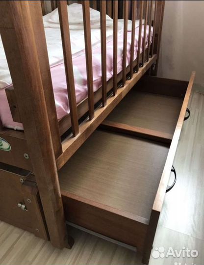 Кроватка нат.дерево+матрас+бортики,помощь доставка