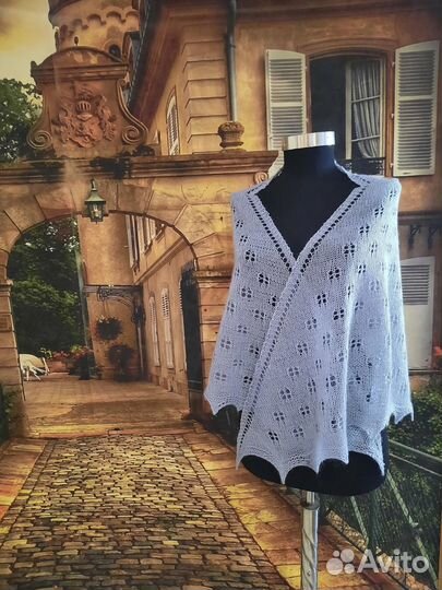 Шаль вязанная