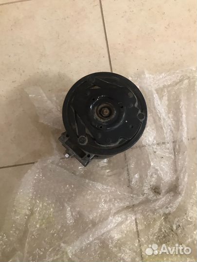 Компрессор кондиционера на Chevrolet lacetti