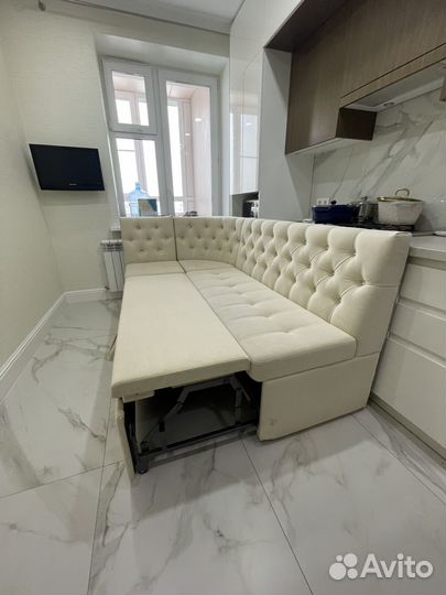 Кухонный диван раскладной со спальным местом