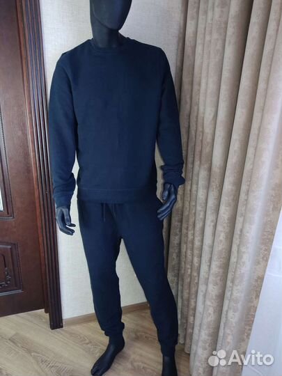 Спортивный костюм новый Франция