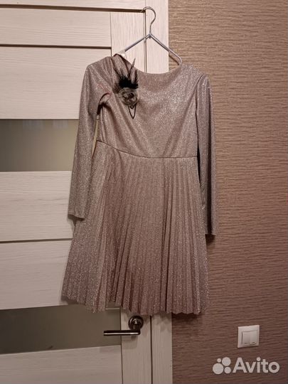 Нарядное платье для девочки