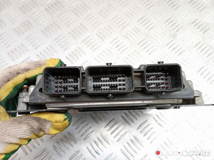 Блок управления двигателем Citroen C5 2 2009