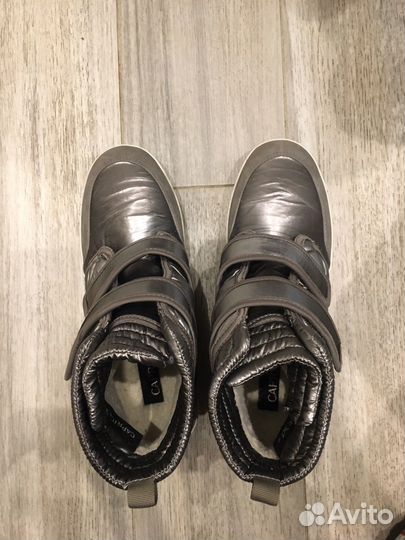 Зимние дутики женские 39 размер