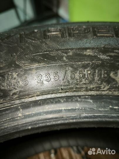 Nokian Tyres Hakkapeliitta 9 SUV 235/55 R18 104T