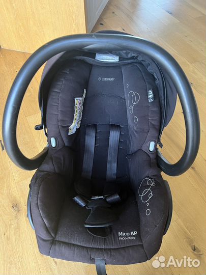Автолюлька maxi cosi с базой isofix