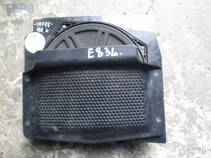 Сабвуфер левый BMW E83 s1059480