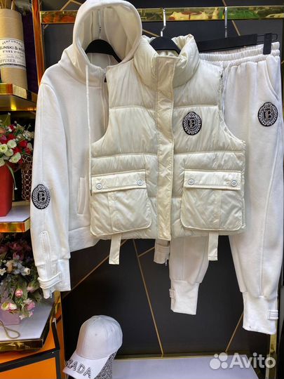 Спортивный костюм тройка