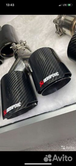 Насадки на выхлоп Akrapovic двойные новый дизайн