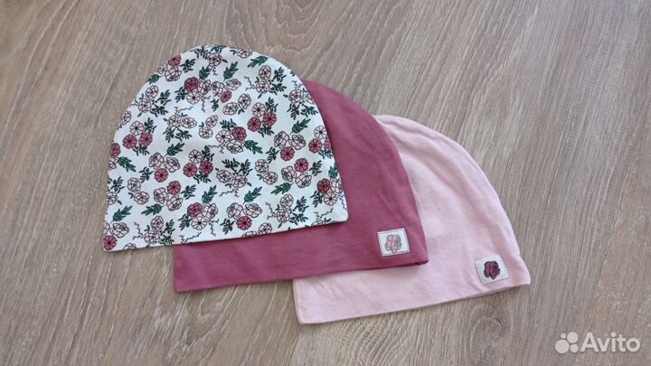 Шапки пинетки варежки для девочки