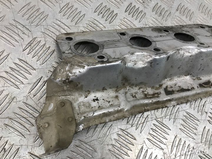 Б/У прокладка выпускного коллектора Mercedes-Benz