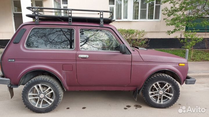 LADA 4x4 (Нива) 1.7 МТ, 2010, 150 000 км