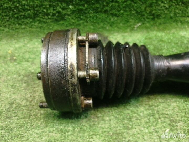 Привод правый передний Skoda/Volkswagen Fabia/Rapi
