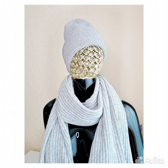 Шапка вязаная женская